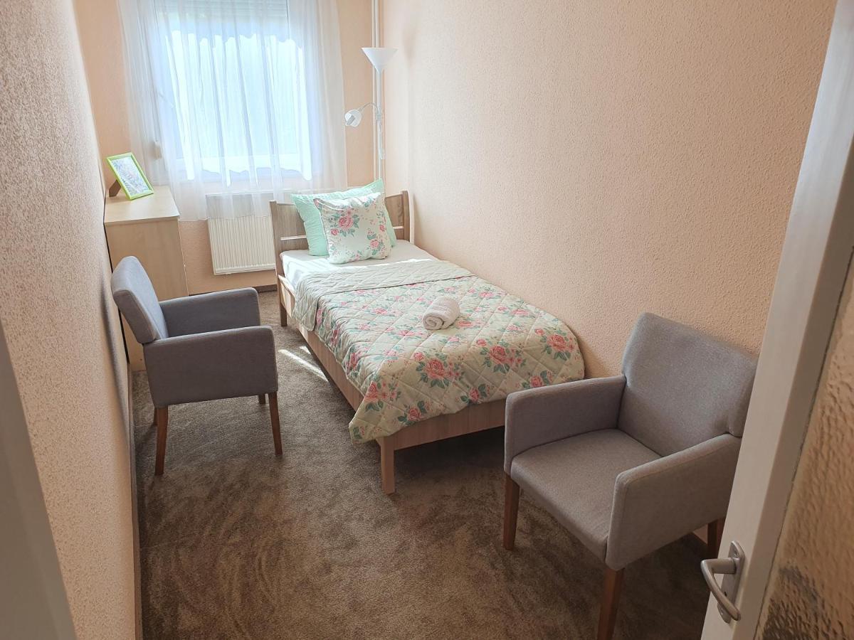 Flower Apartment Hévíz Dış mekan fotoğraf