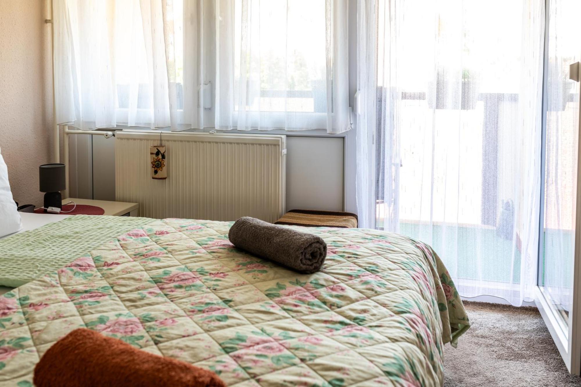 Flower Apartment Hévíz Dış mekan fotoğraf